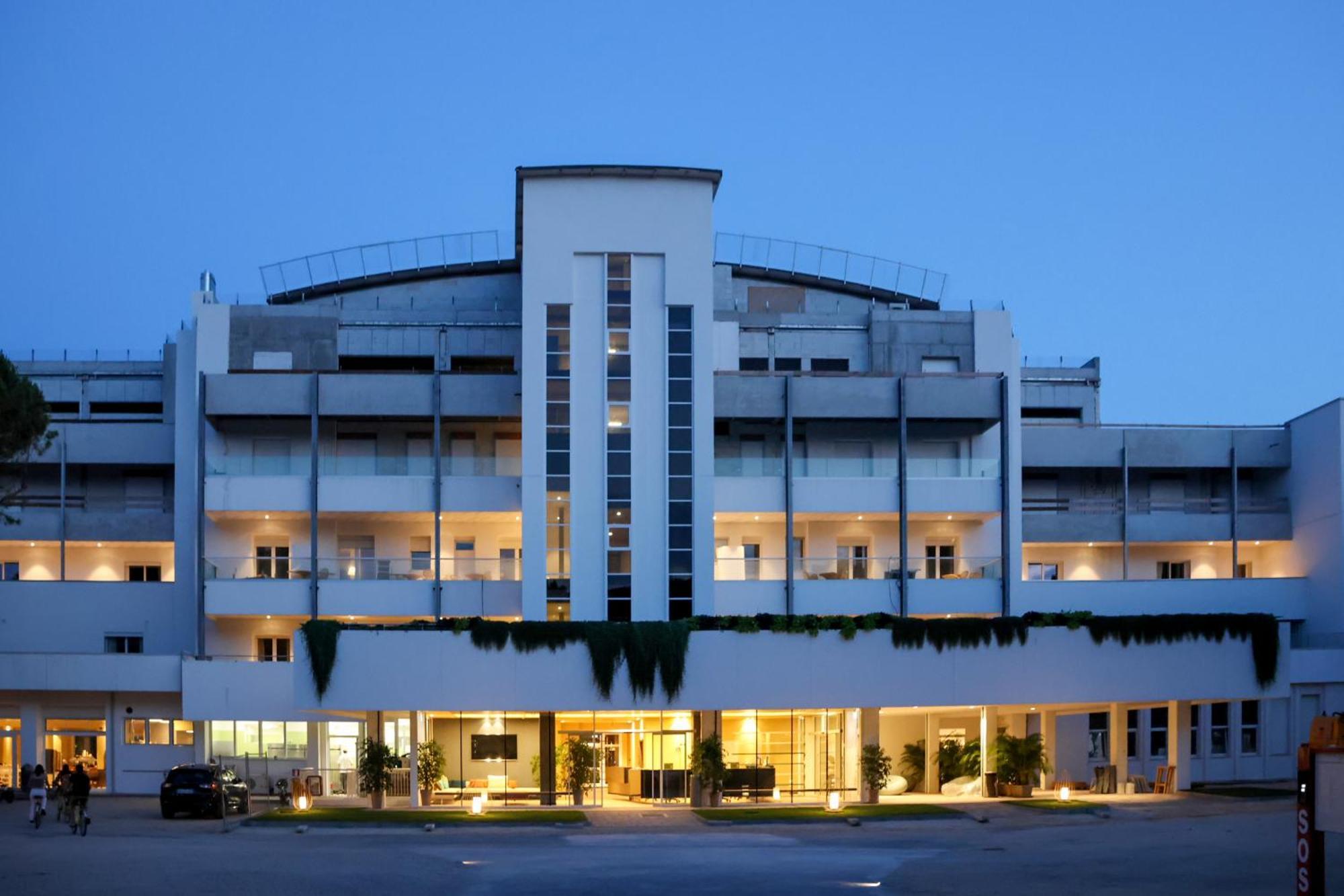 Il Tridente Hotel Bibione Exterior photo