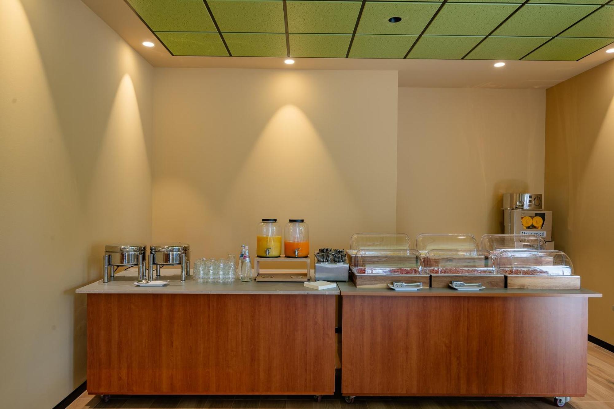Il Tridente Hotel Bibione Exterior photo